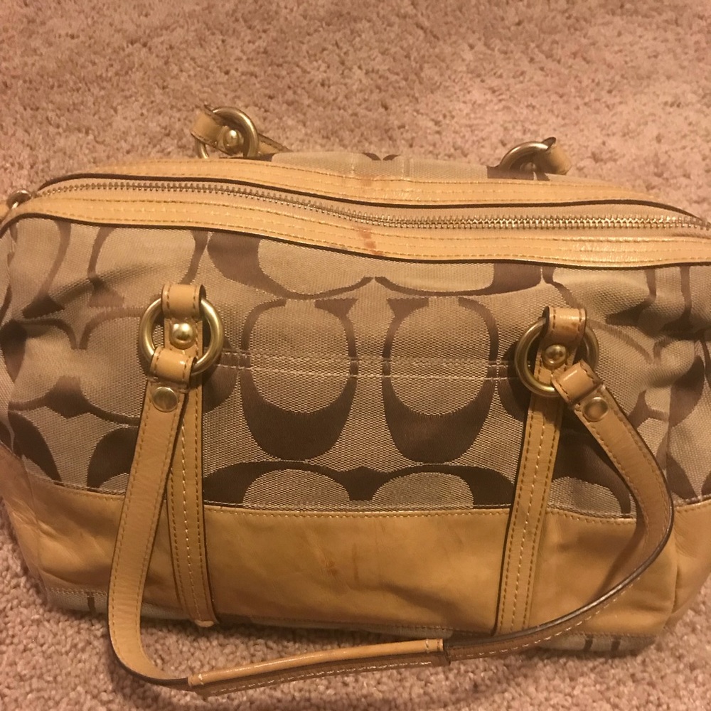 Coach hand bag